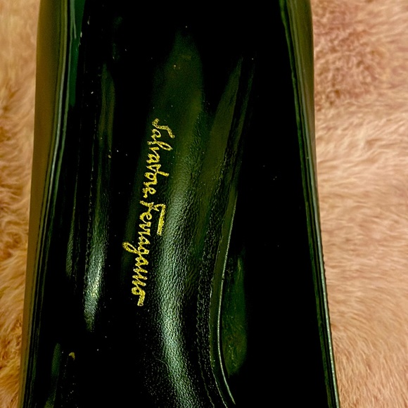 FARAGAMO 2 inch heels - Picture 2 of 5